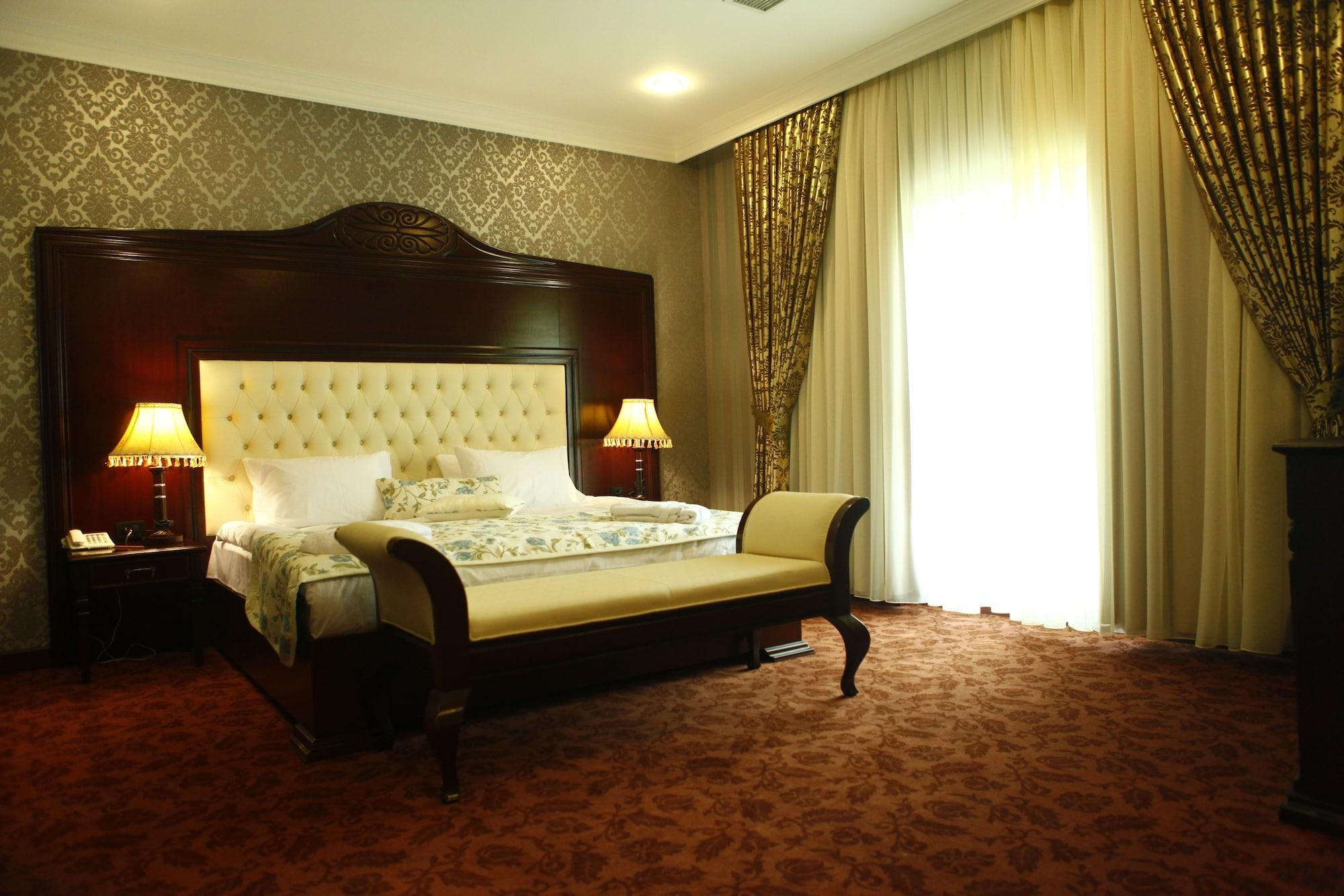 Hotel Modern 4*